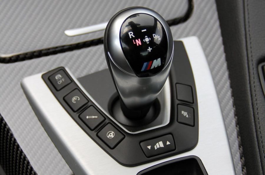  BMW M6 2013 года  (фото 12 из 88)